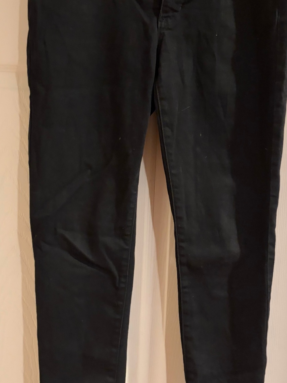 a.n.a Black Mid-Rise Skinny Jeans for Women-Size 8